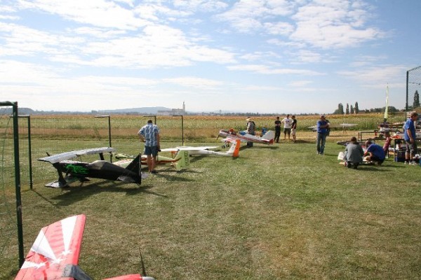 flugtag-2012-0014D63056E8-54E6-2015-09ED-A8CEBE06B6FA.jpg